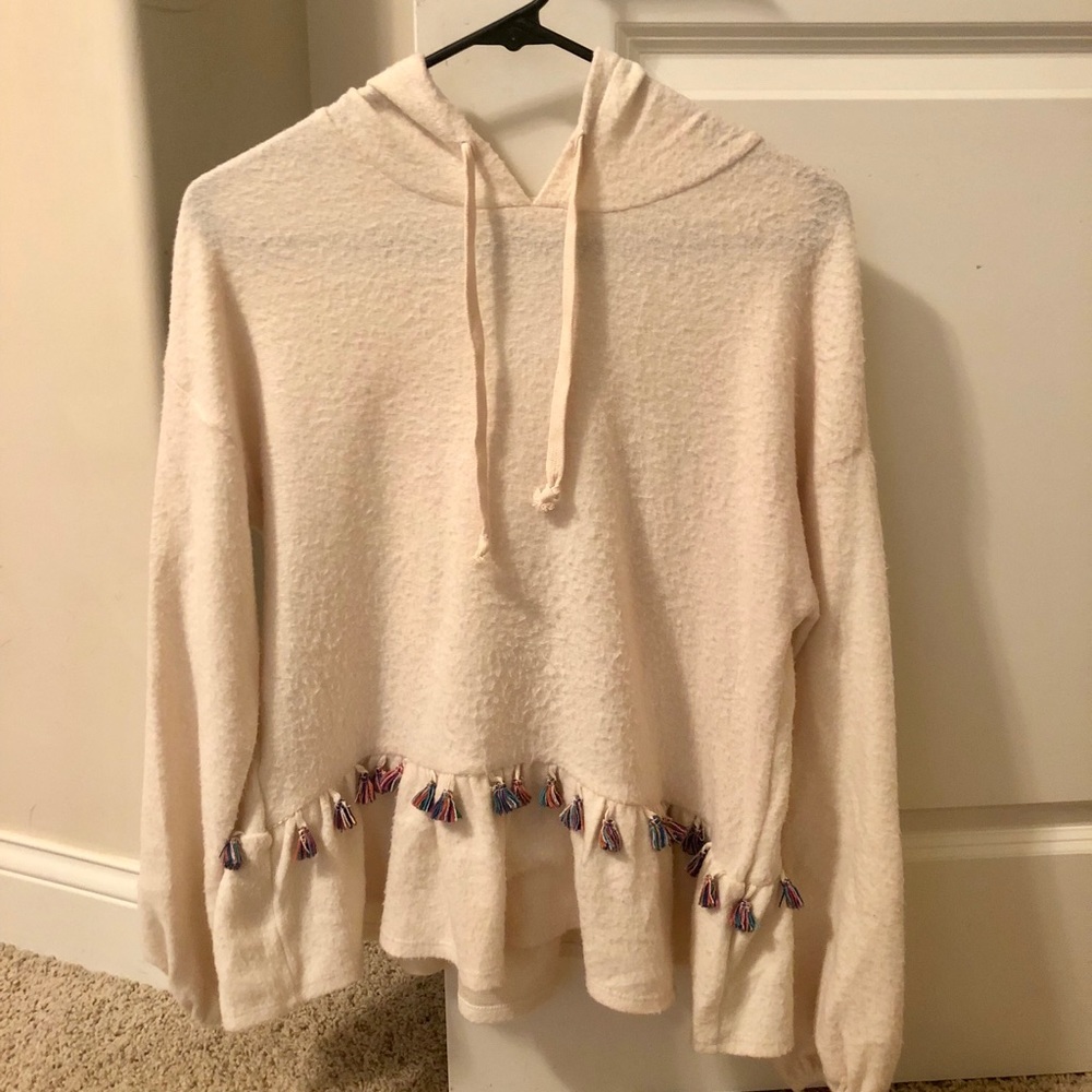 tassel pullover